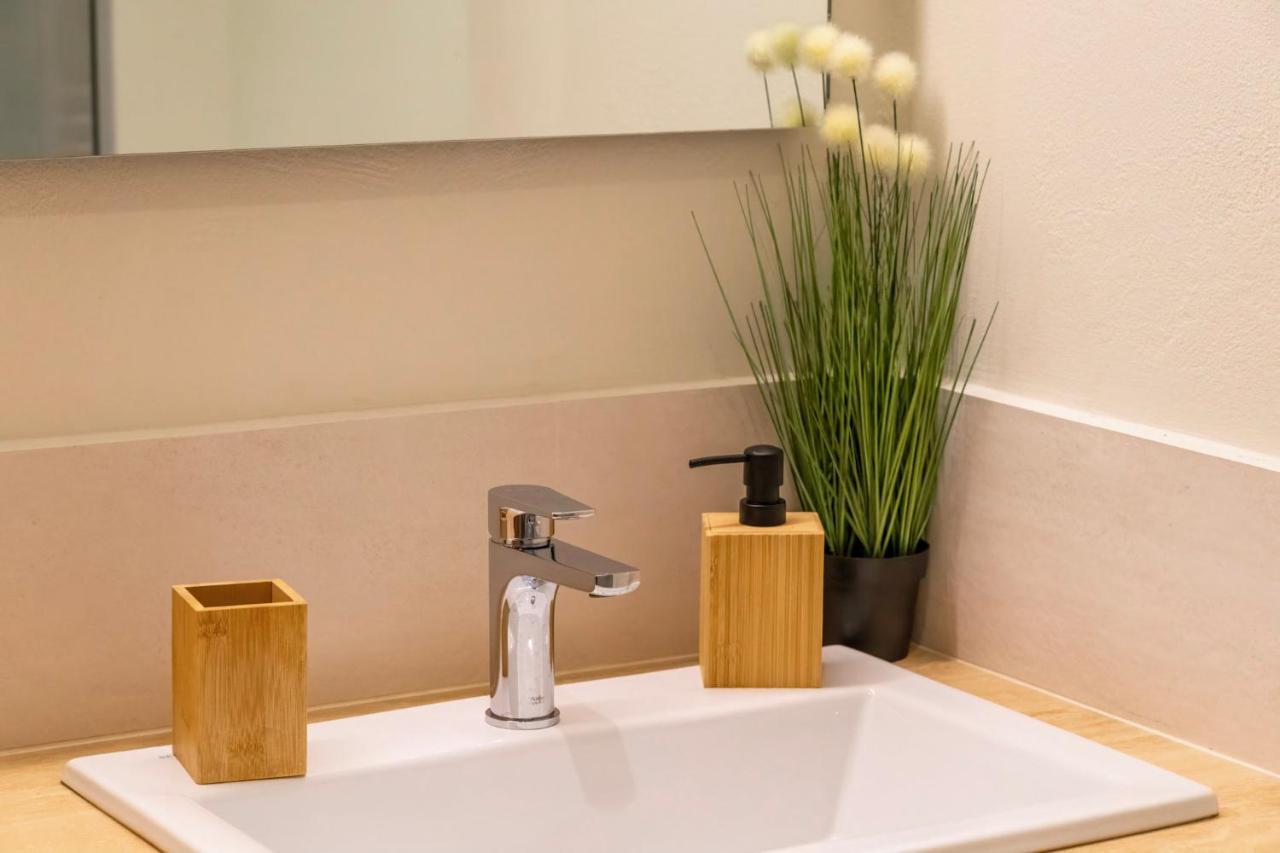 Luxury Town Center Suite, Β1 Ираклио Екстериор снимка